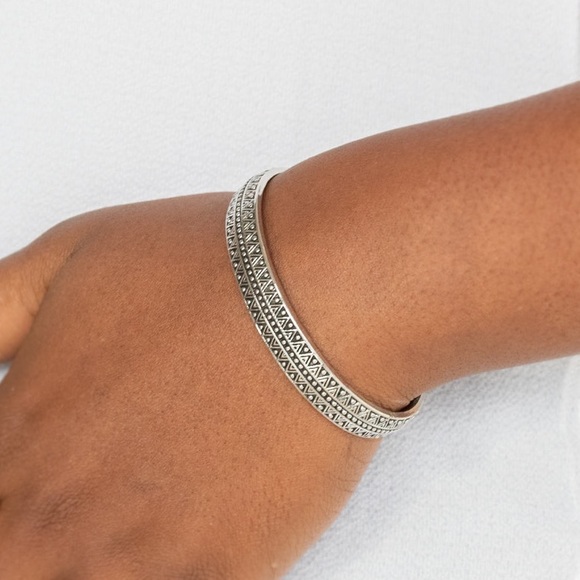 paparazzi Jewelry - Peak Conditions - Silver Antiqued Tribal Cuff Bracelet